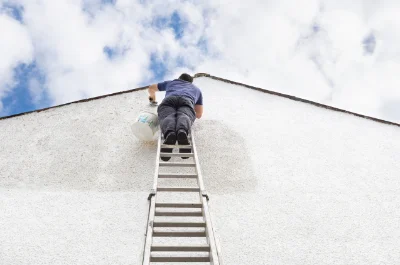 Peinture extérieure à Moon-sur-Elle — façades et ravalement